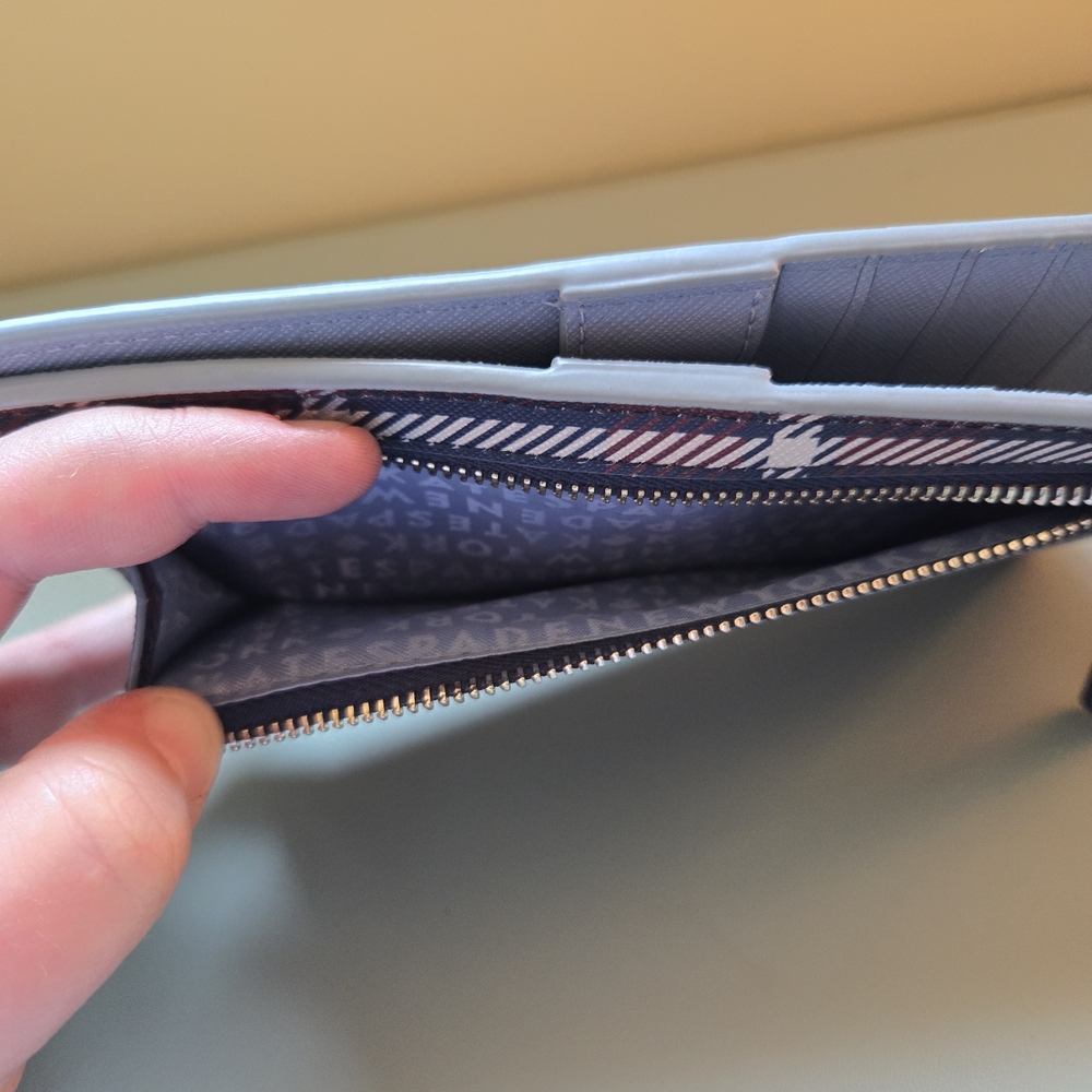 Kate Spade Laurel Way Travel Plaid Stacy Wallet - Picture 5 of 7